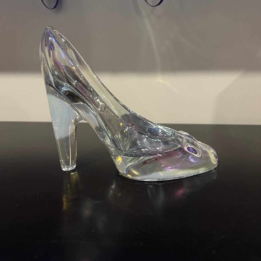 Cinderella’s glass slipper 👠✨
